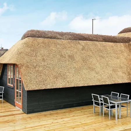 Two-bedroom Holiday In 3 Casa vacanze *