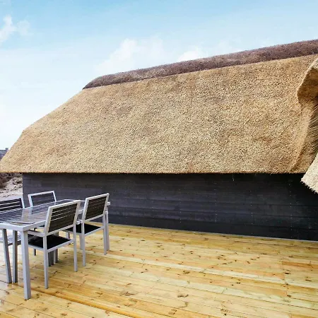Two-bedroom Holiday In 3 * Blåvand