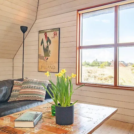 Two-bedroom Holiday In 3 Casa vacanze *