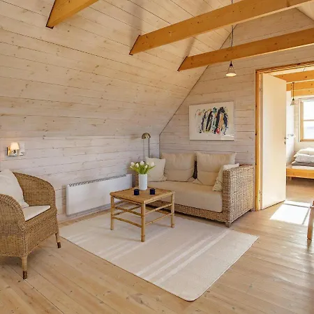 Casa vacanze Two-bedroom Holiday In 3